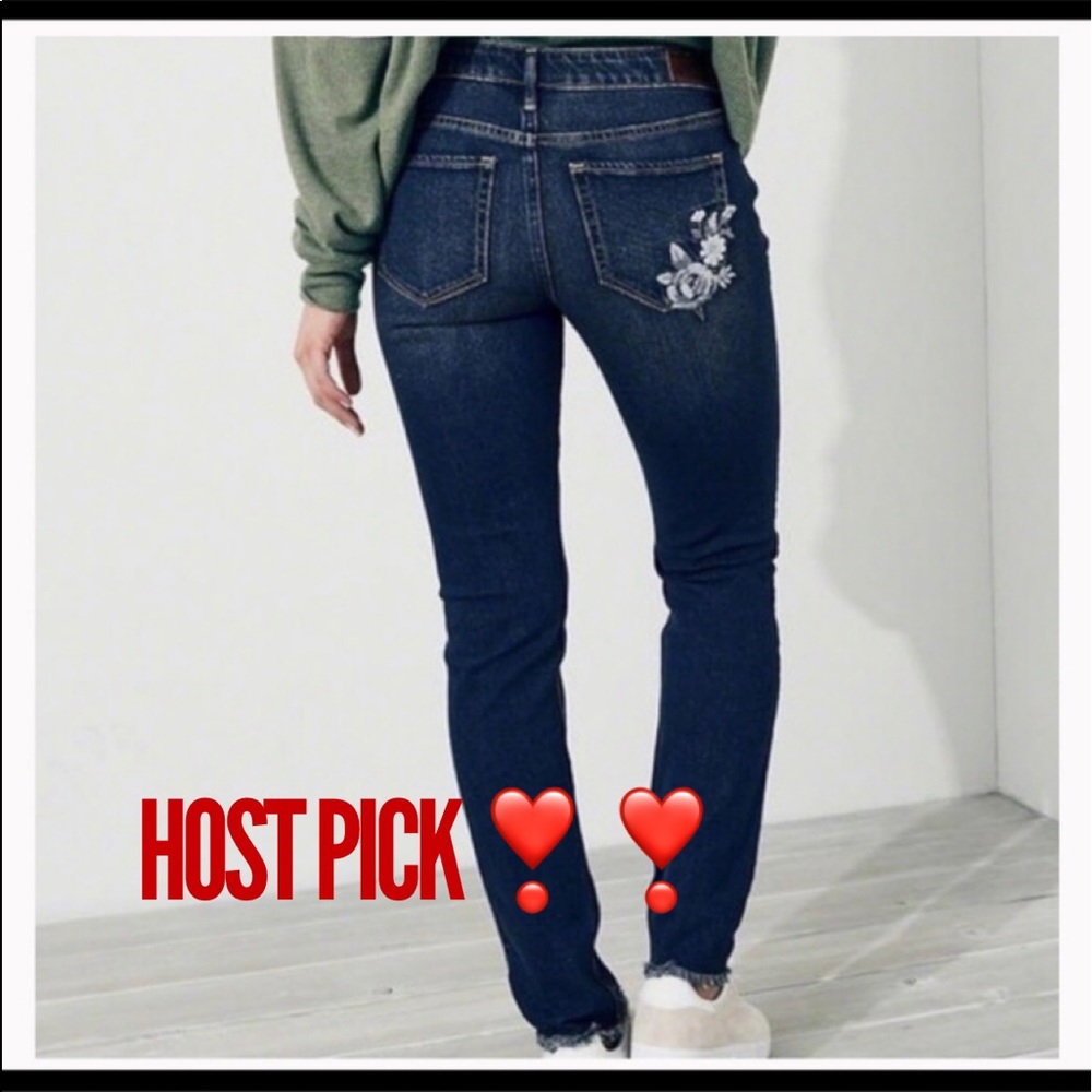 💙NWT HOLLISTER ANKLE JEANS💙
